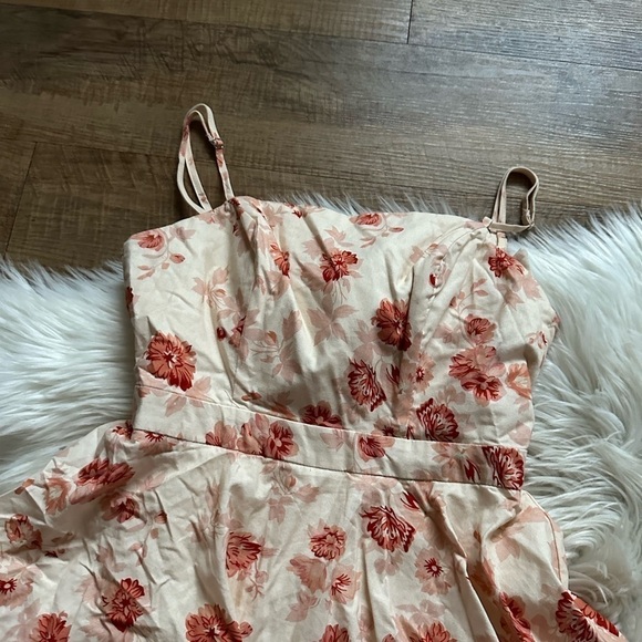 ANGEL BIBA Breaking Hearts Romper - Picture 5 of 10